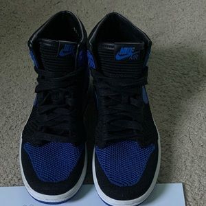 Royal blue jordan 1s